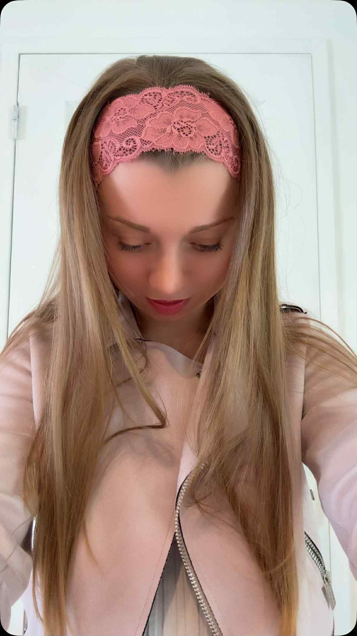 Bandeau à cheveux " Elégance Poudrée" - Modèle Femme