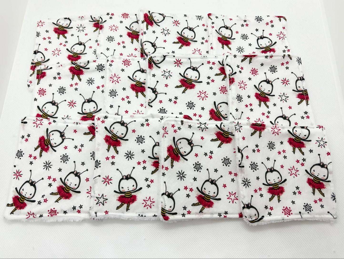 Lot de 12 lingettes Abeilles