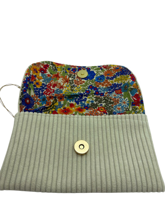 Pochette velours multifonctions « La cachette »
