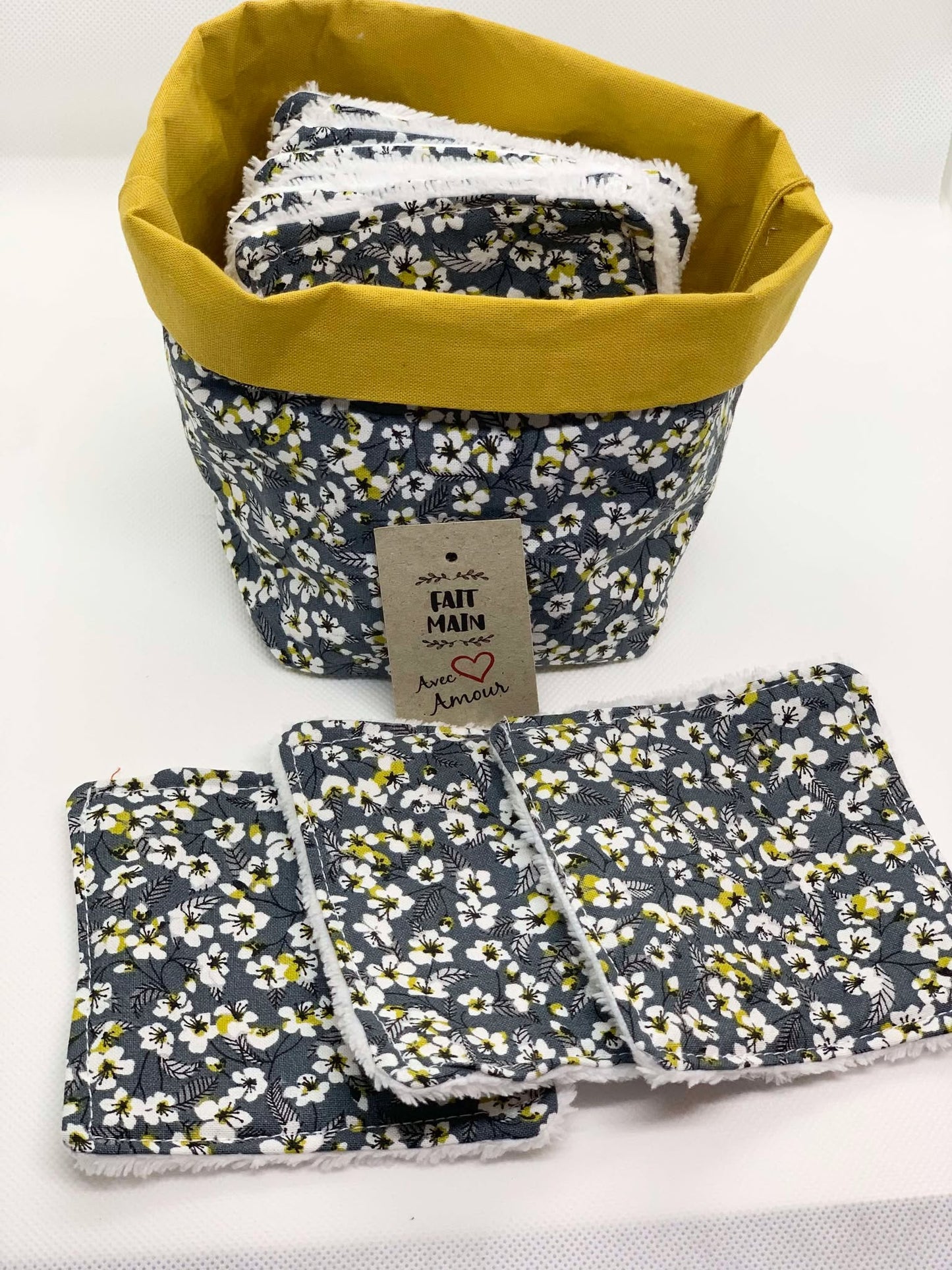 Lingettes lavables ( 10 lingettes)  & panière zéro déchet