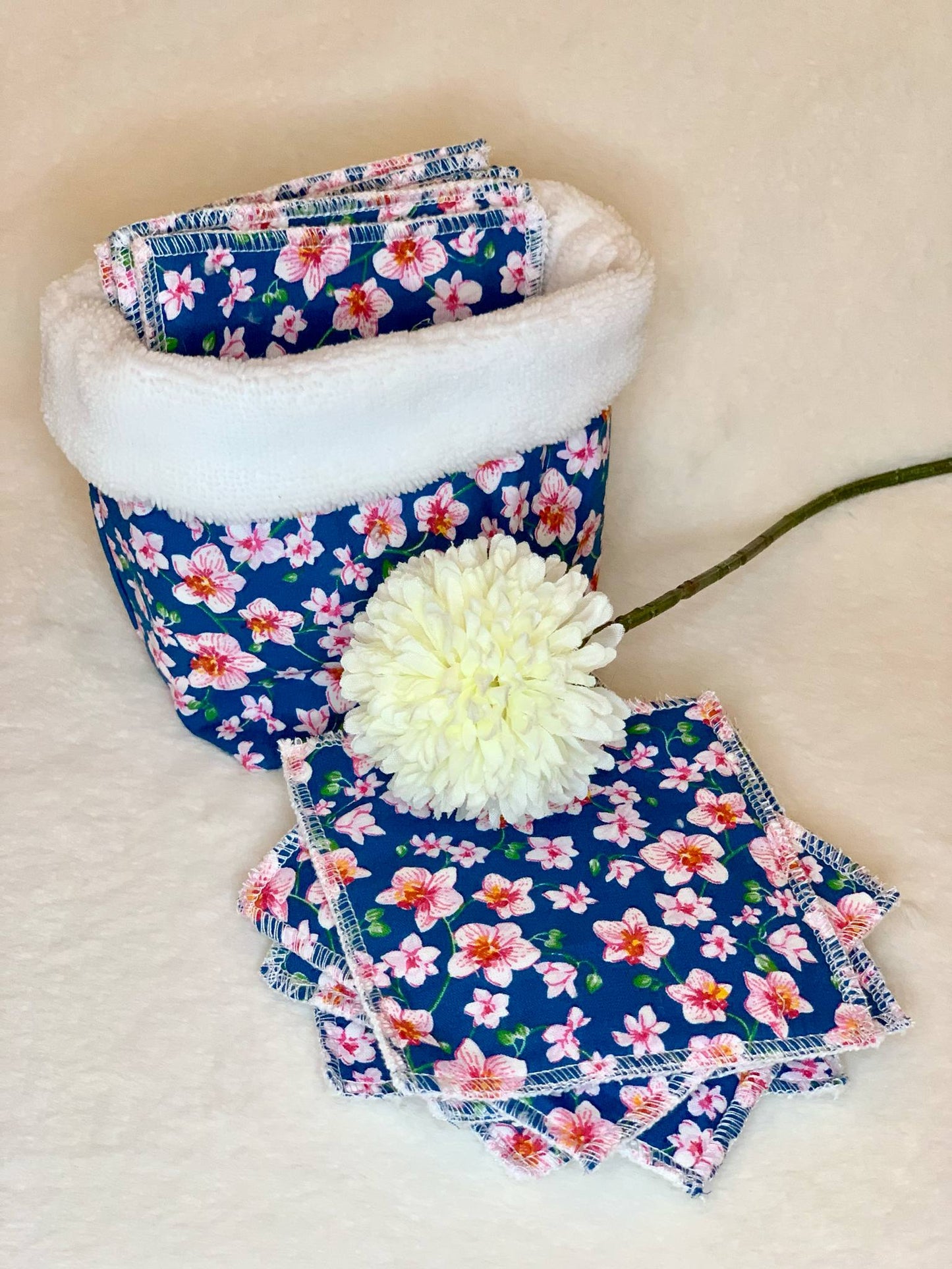 Lingettes lavables ( 12 lingettes)  & panière zéro déchet