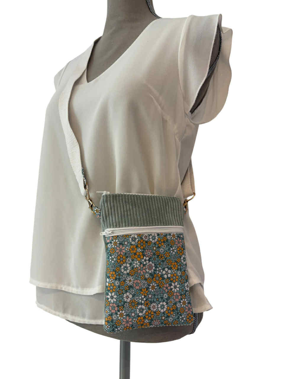 Pochette à téléphone " Sous les Fleurs"