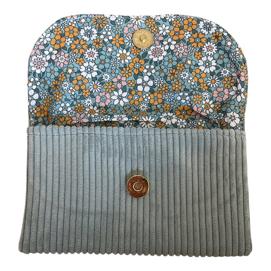 Pochette multifonction velours  vert d'eau "Sous les Fleurs"