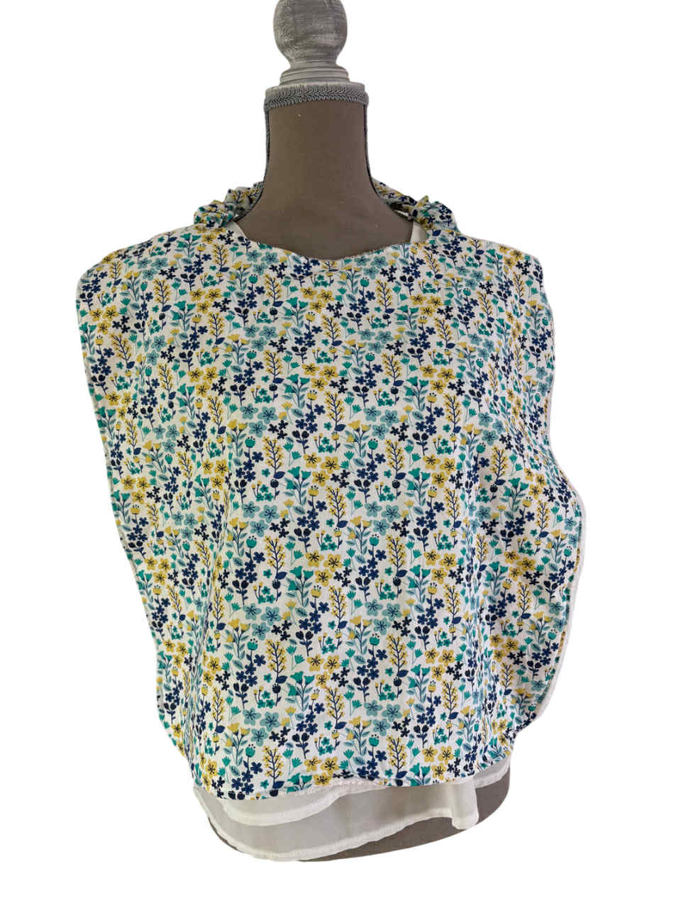 Bavoir adulte " Caresse Florale "