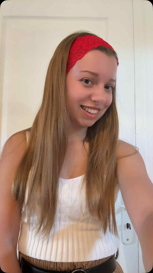 Bandeau à Cheveux " Elégance Ecarlate" - Modèle Femme