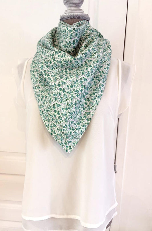 Grand Foulard artisanale " Eclats de Feuilles"