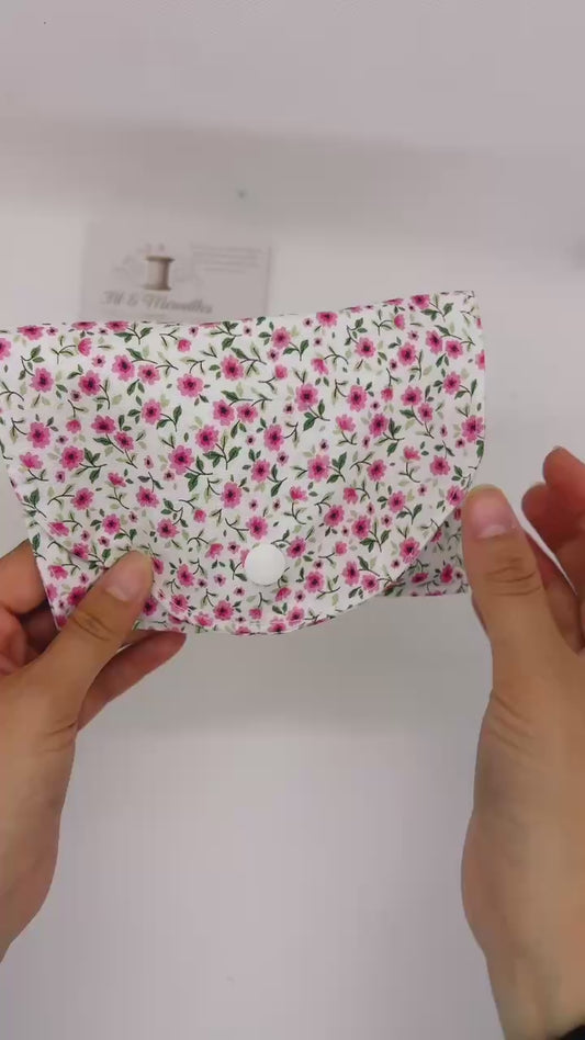 Pochette " Protection hygiénique" - Modèle " Douce Prairie"